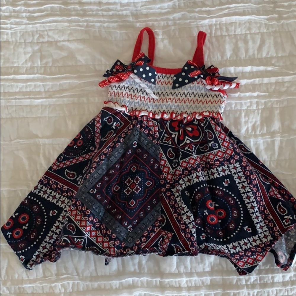 2t adorable red white and blue dress